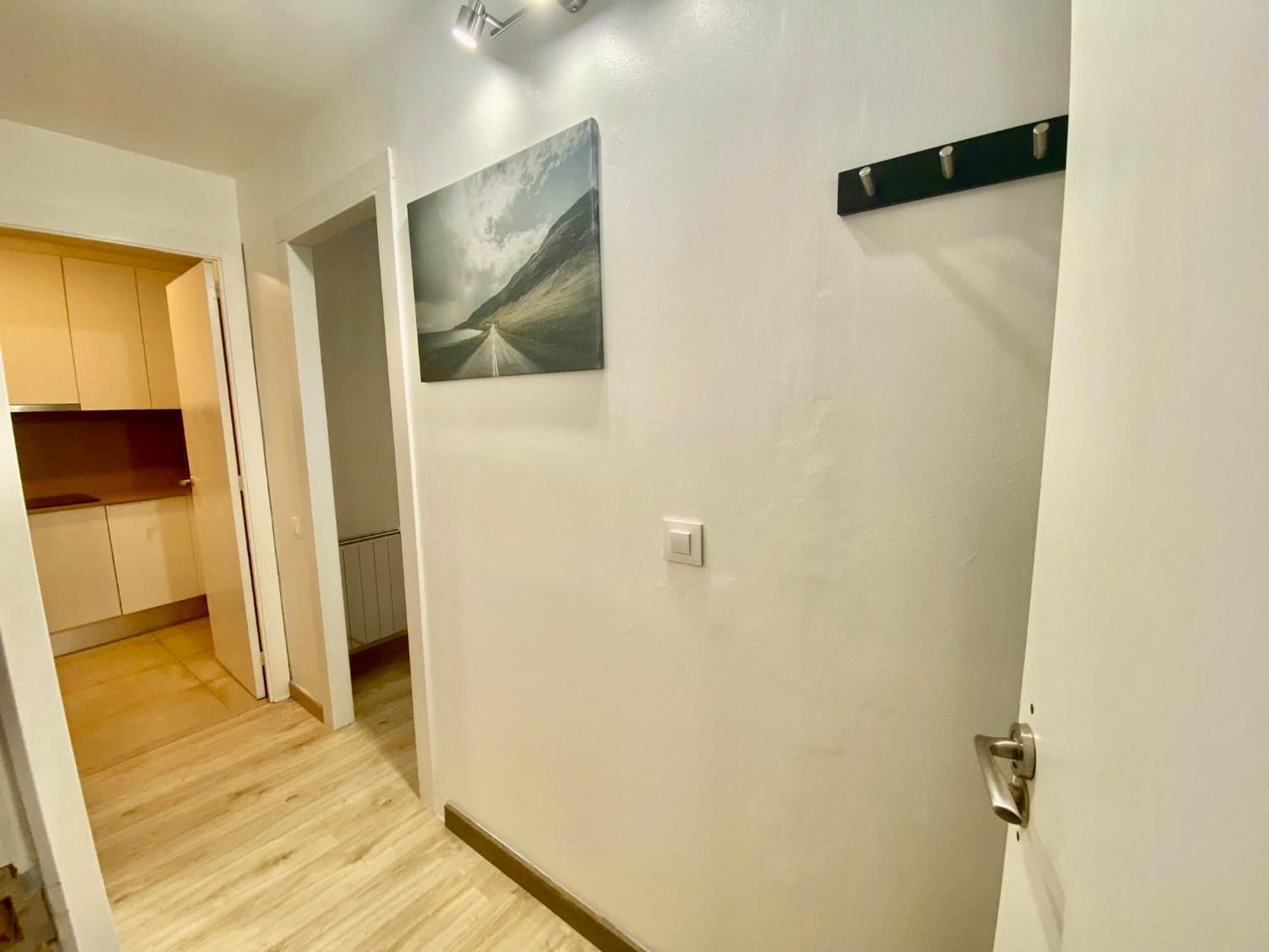 Suites Nuevas Con Bano Privado Frente Al Metro St Mwc Barcelona-Fira Оспиталет-де-Льобрегат Экстерьер фото